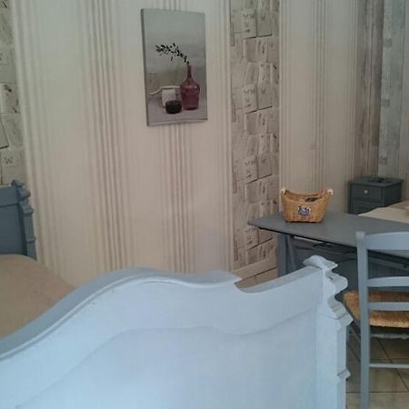 Le Jardin D Helant Hotel Ecquedecques Exterior photo